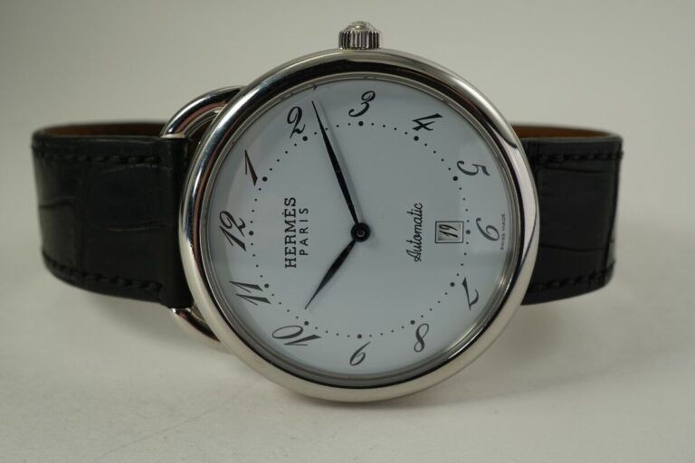 A Comprehensive Guide to the Hermes Arceau AR4.810 Date White Dial Automatic Men’s Watch